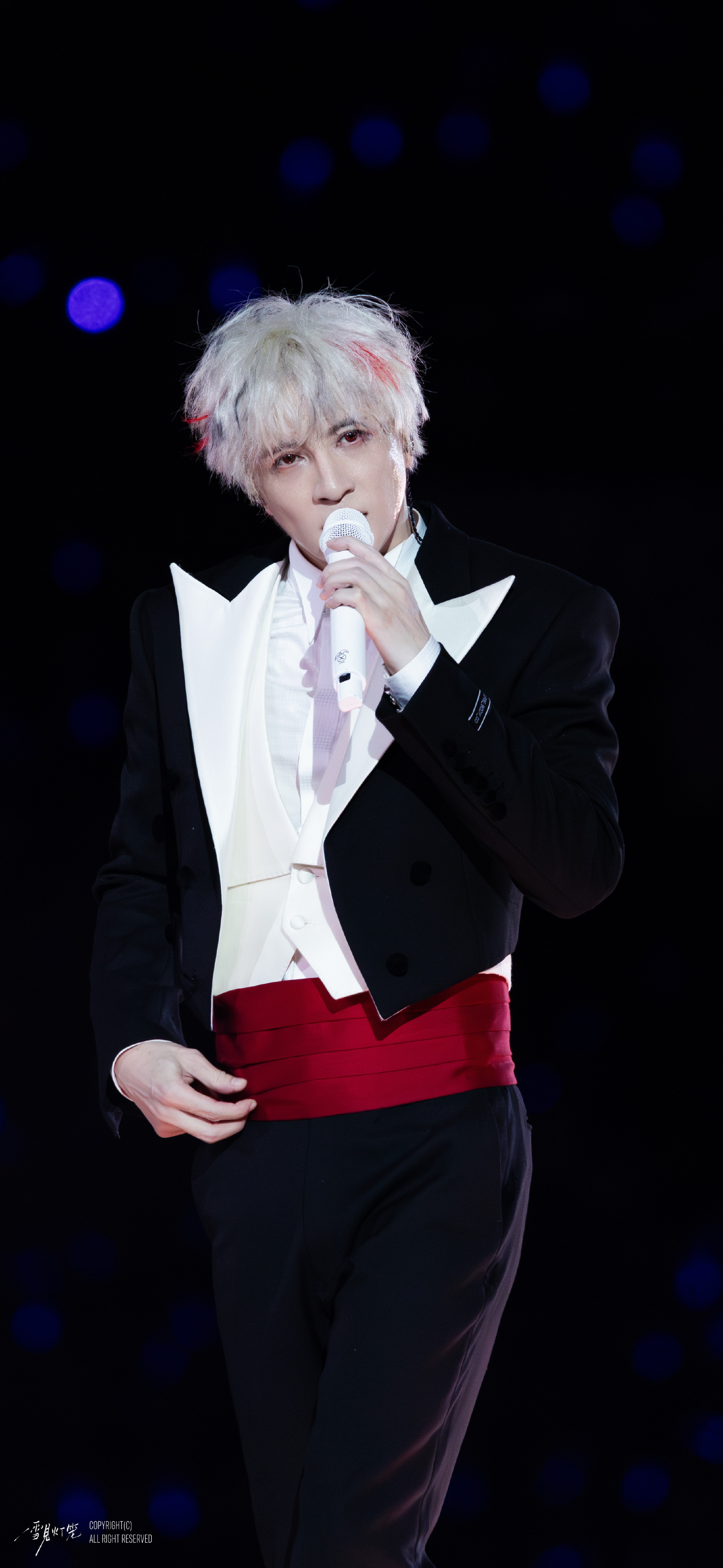 薛之谦把他带回来了谁懂薛之谦藏在细节里的浪漫！苏州收官化身摄像默默记录告别，广州