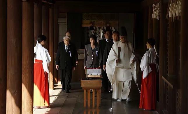 中日关系又到了一个历史关口，高市早苗是否将参拜靖国神社，将决定未来中日关系方向何