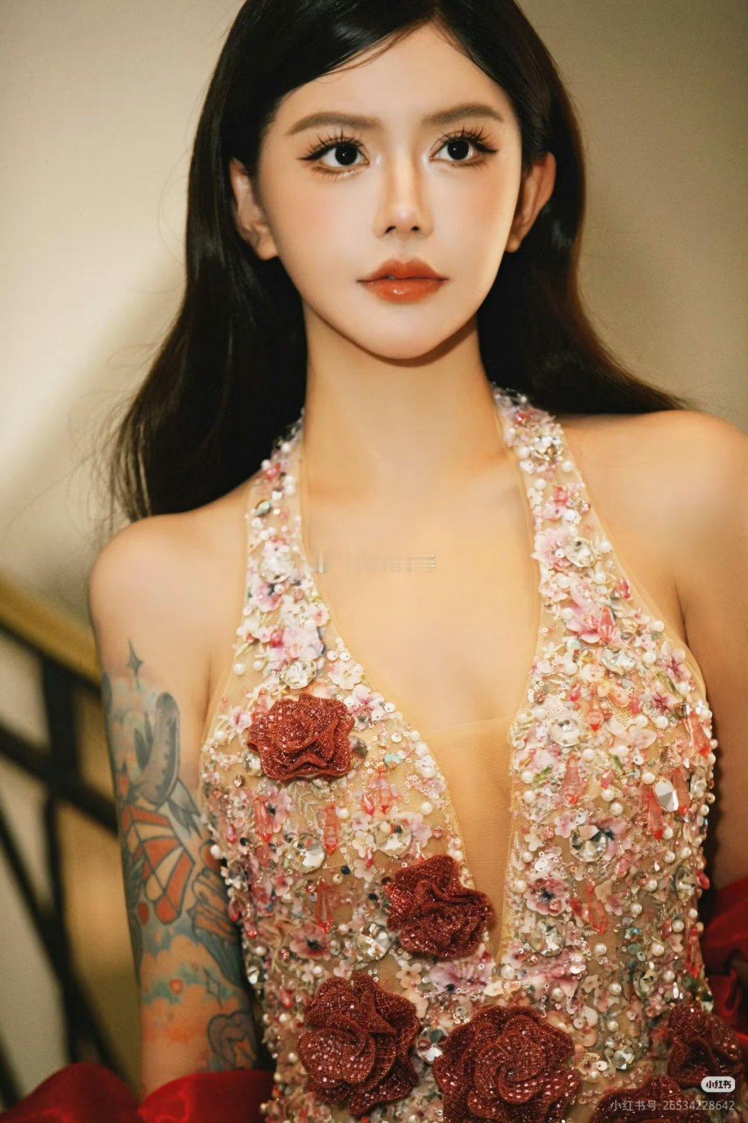 韩安冉曝杨幂杨紫鞠婧祎林允整容了姐你可别闹了我真服了 
