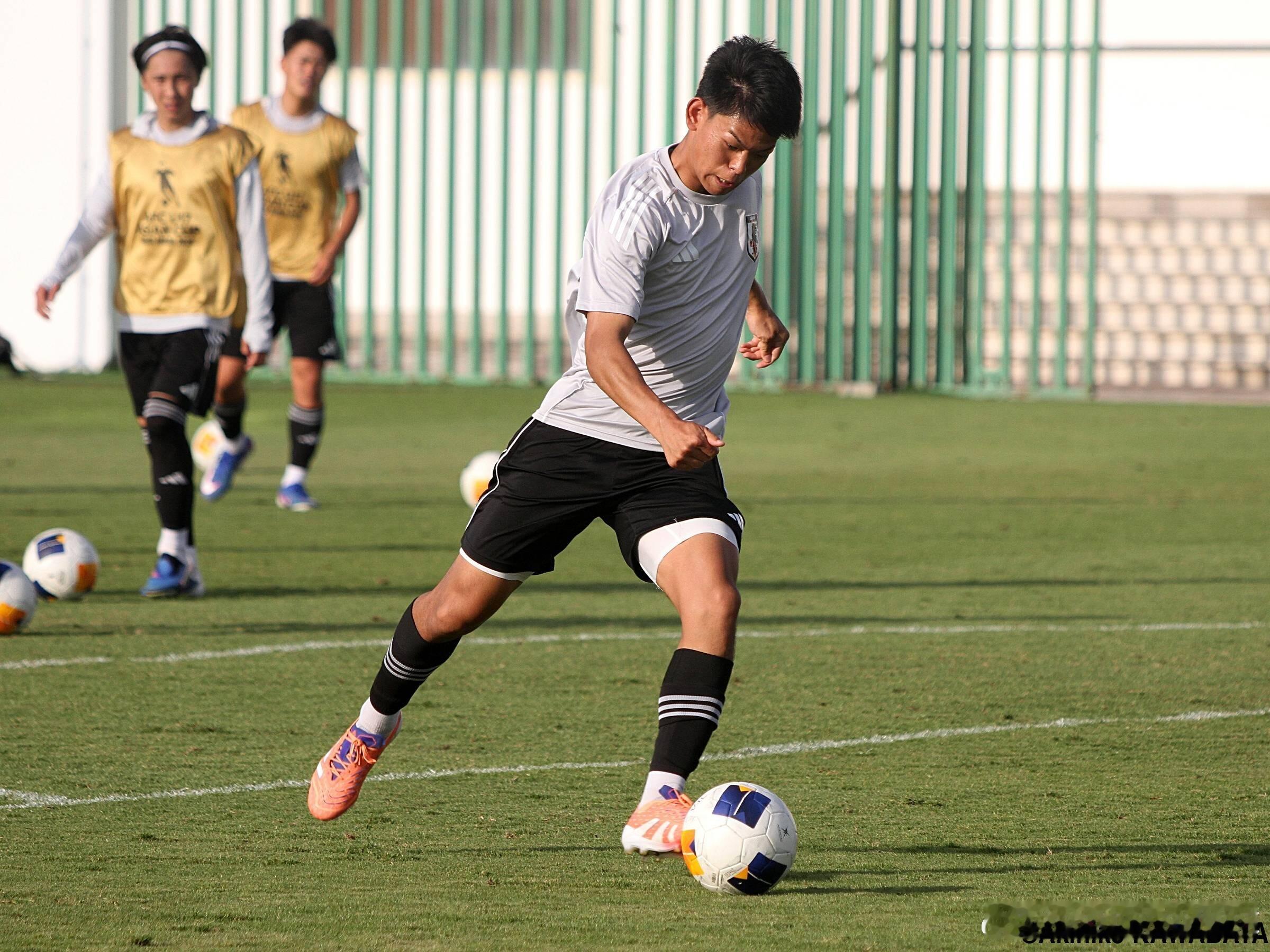 u17日本代表u17亚洲杯 【GEKISAKA ｜技术细腻且速度出众的攻击手——