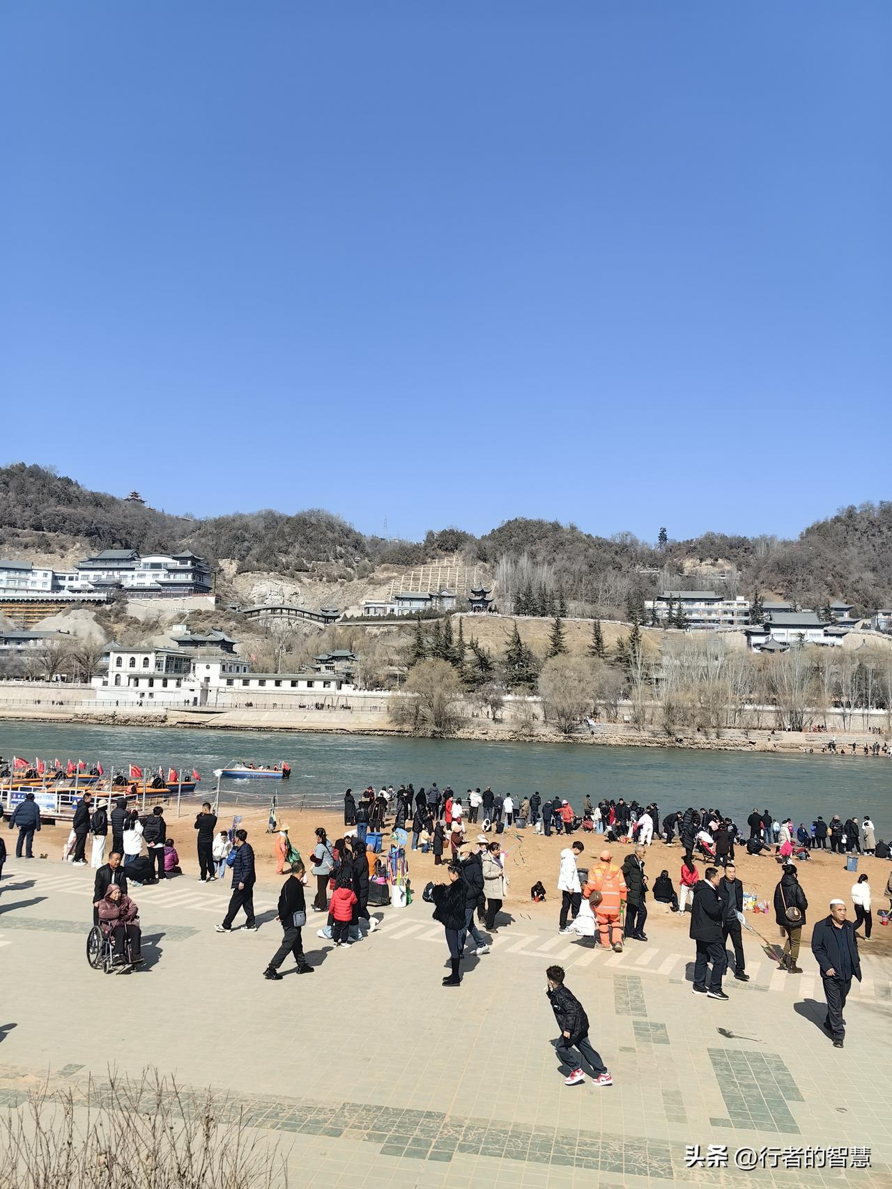 今日（正月初三）兰州黄河边一瞥黄河岸边赏美景 黄河散心黄河兰州段风景