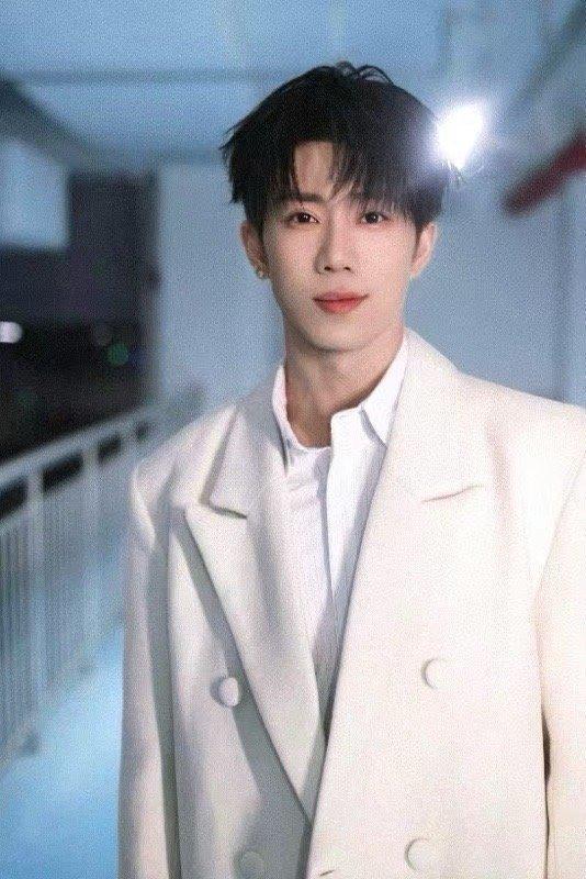 鹭卓卓沅孩子第一次出远门 从田间地头到央视舞台，鹭卓卓沅这趟“进城记”看得人全程