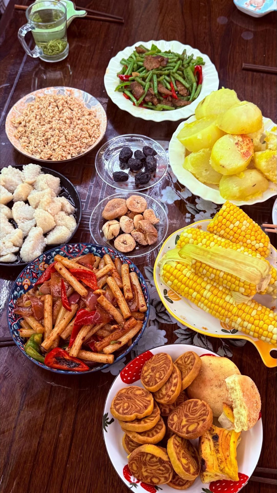 先吃吧，先吃的白白胖胖再说 