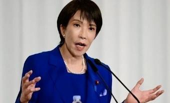 在台海问题发酵后，新加坡还在傻傻支持着日本，但是越南早就做出了他的选择。
 
当