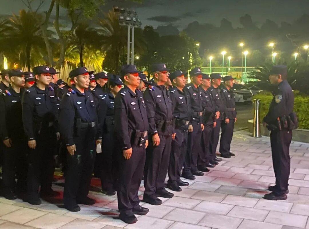 辅警定向招录，从这3方面着手准备：

1，3-5年工作的年限中，不仅要年年考核优