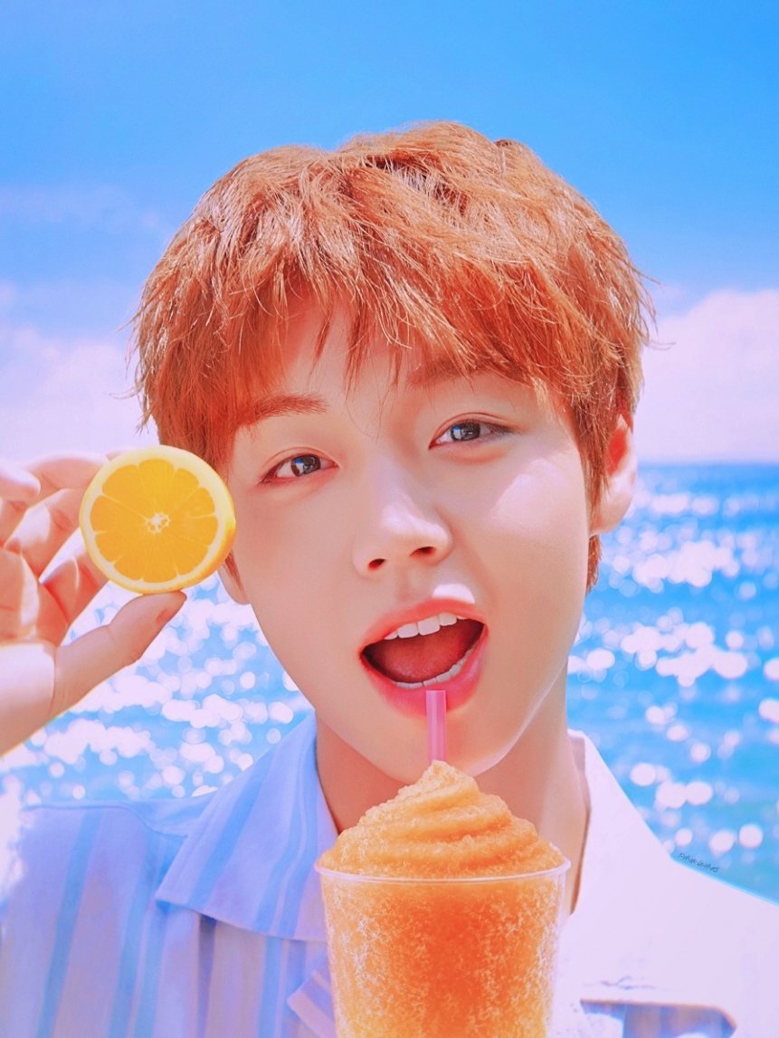 朴志训 ✨ 朴志训最佳代言人 260807 Baskin Robbins冰淇淋代