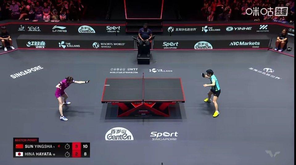 18连胜！孙颖莎再克早田希娜，顶住反扑强势晋级半决赛
 
WTT新加坡大满贯赛场