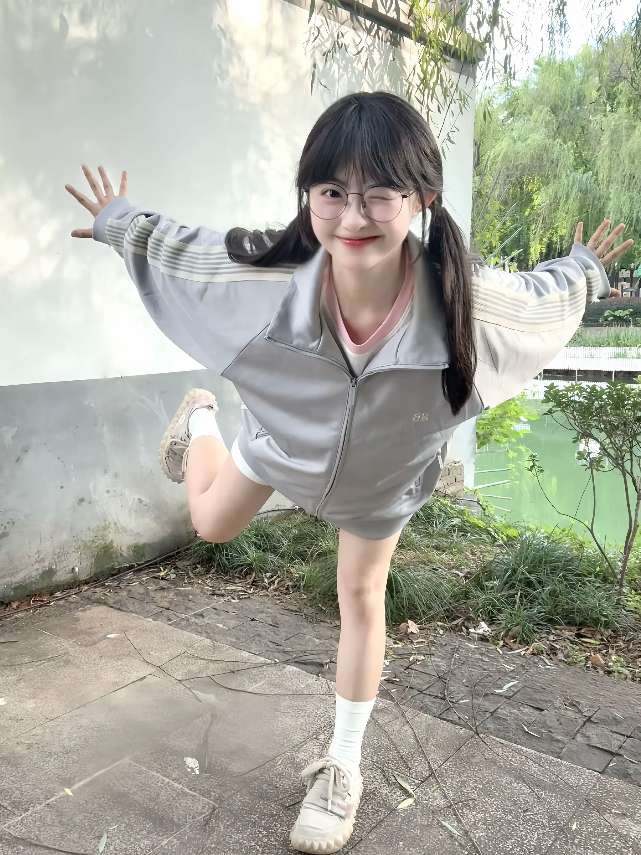 用真情去讨好 说的话被误导 最后真诚变为毒药