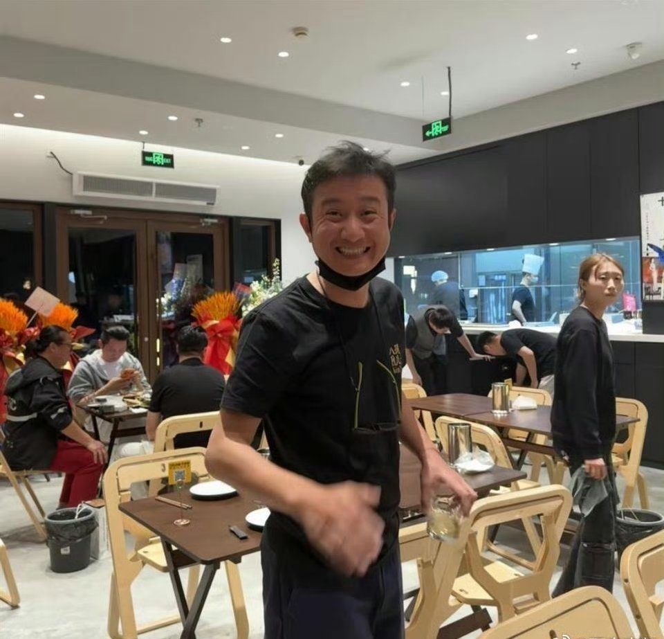 文章面馆 周一不见 啥也不用说了，肯定是被之前的周一见整出心理阴影了呗。周一见是