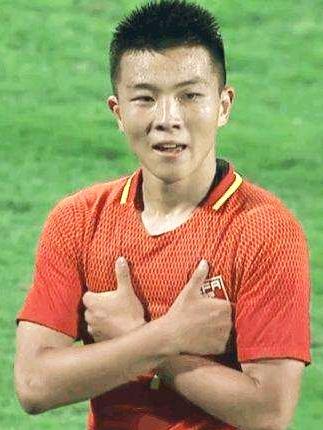 巴勒斯坦足球队是什么水平？世界第95位，同国足的第93位可谓半斤对八两。可从今天