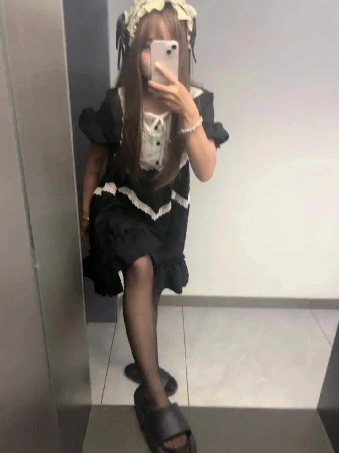 正常穿搭 原相机 对镜拍 分享照片 女仆装