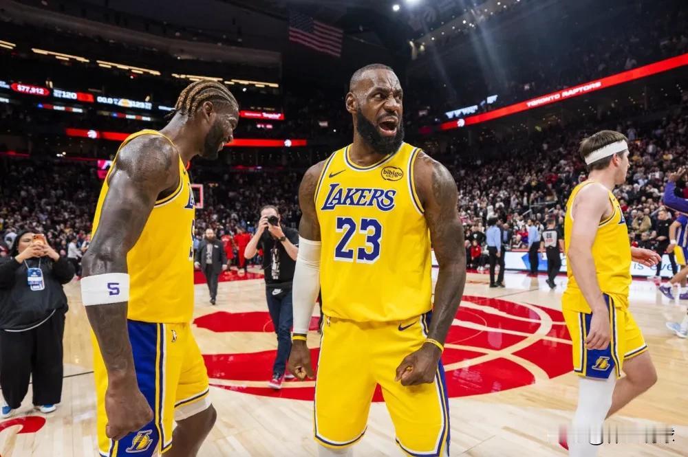 难以置信！12月9日，湖人又传来2条新的消息
第一个新消息，NBA官方今日公布最