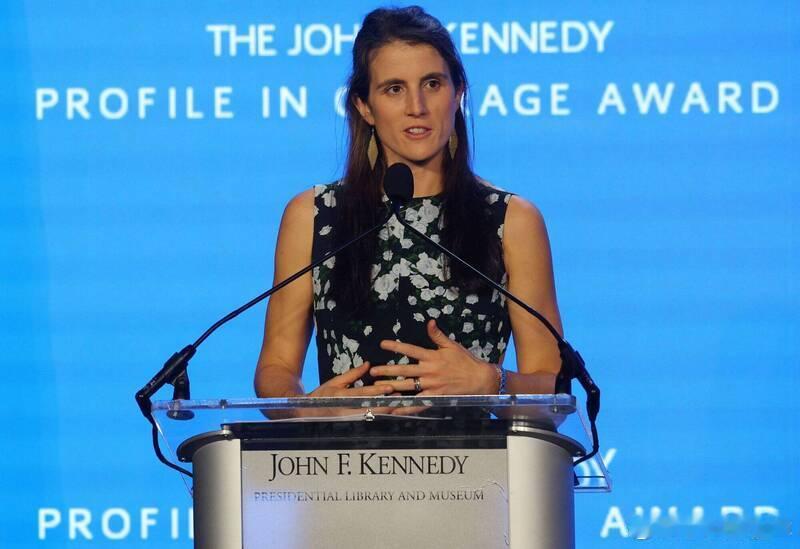 【肯尼迪家族再传噩耗？35岁外孙女患罕见疾病 被告知寿命不足一年】 美国前总统约