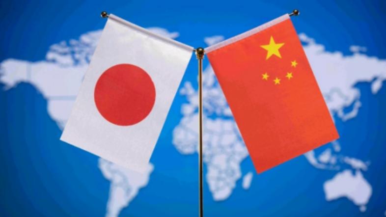 日本出来回应了！在我们将20家日本实体纳入管制清单之后，日本非常的愤怒！2月24