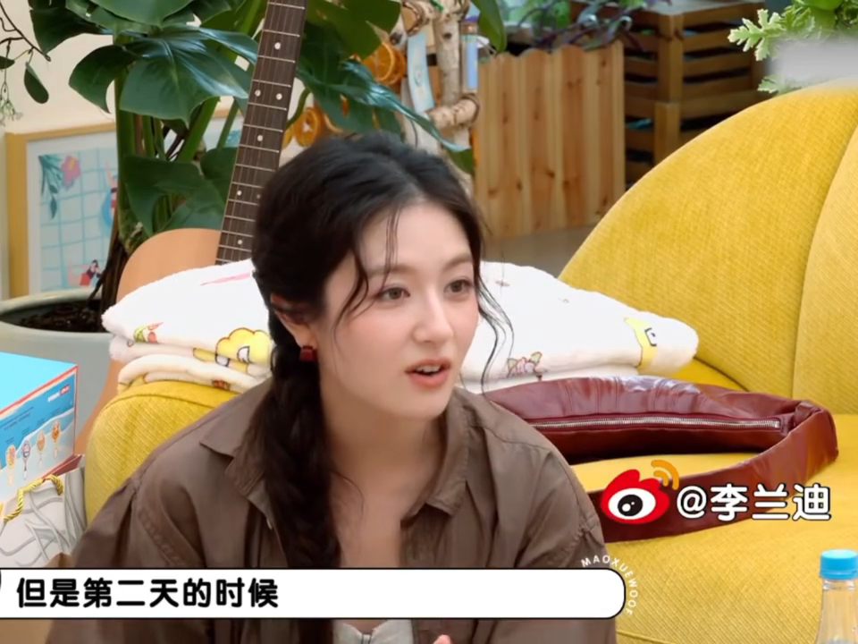 李兰迪宿醉后接受采访李兰迪关键时刻还得靠刘昊然李兰迪也太敢说了！分享宿醉接受采访