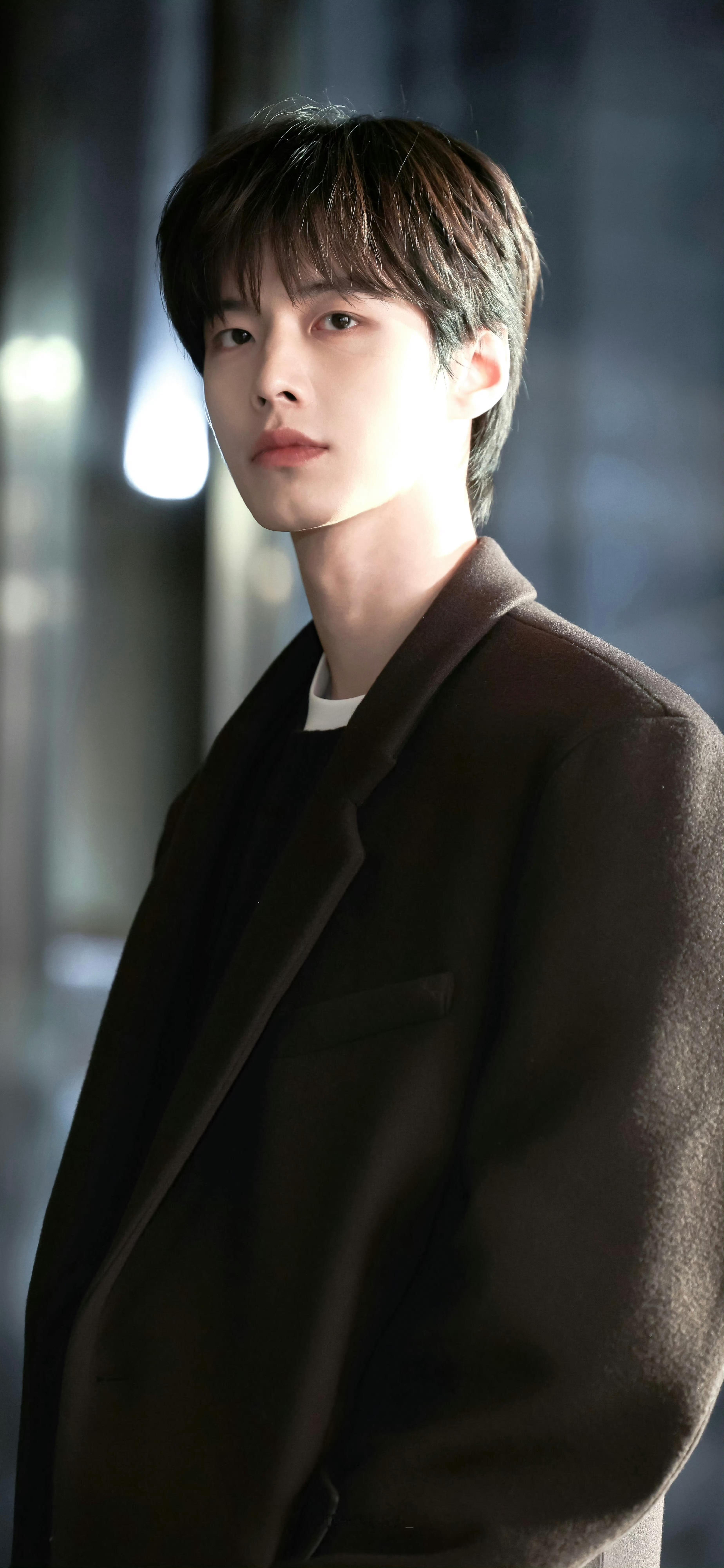 虞书欣 何与《双轨》年底才播出，就登上2025🥝国际版全球热播华语剧集TOP1