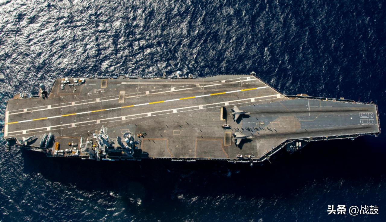 “老骥”再扛活：美军“尼米兹”号航母延期退役，硬撑美伊冲突场面。

“老骥伏枥，