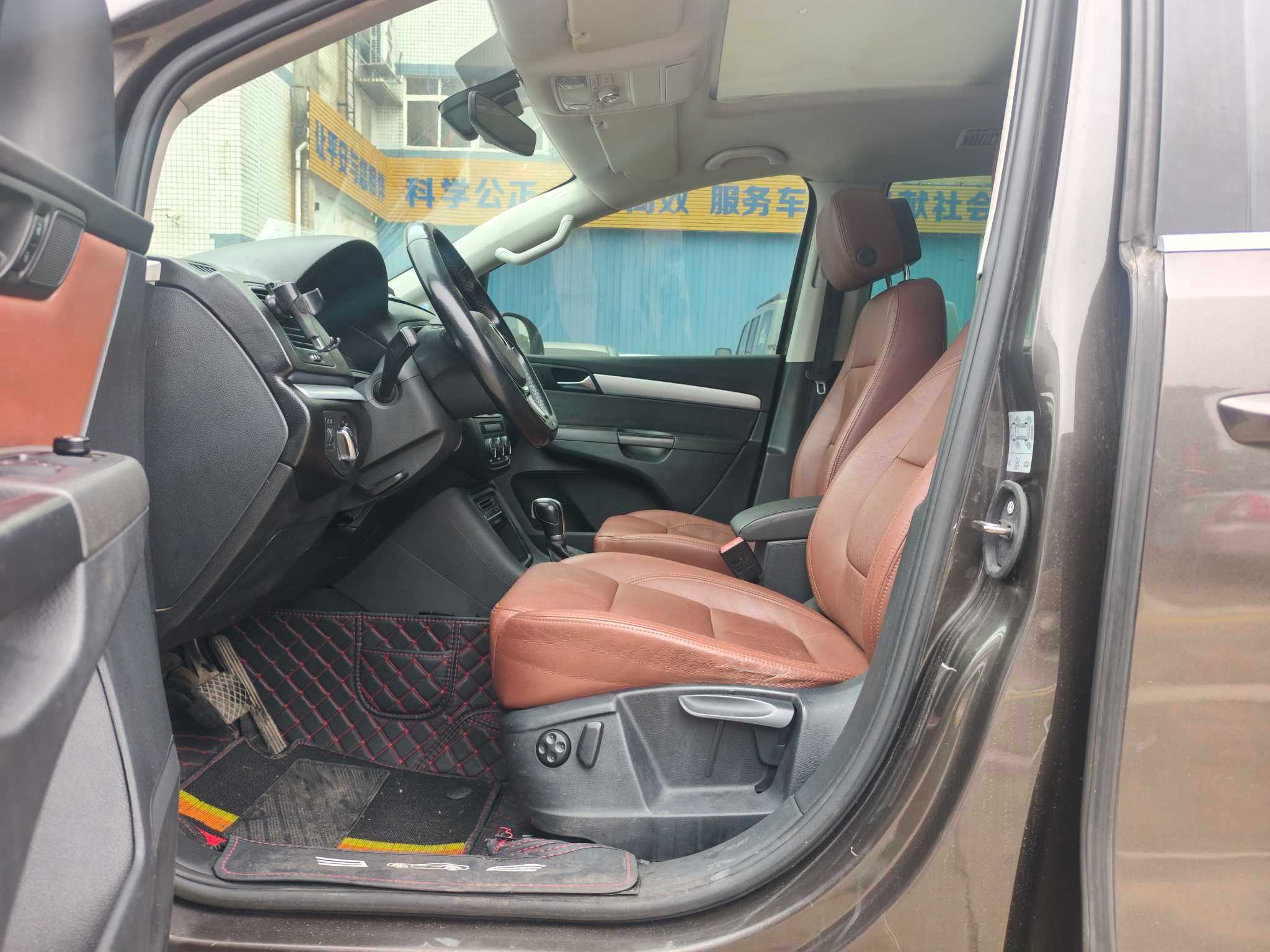 家用代步、多人口出行首选！17款进口大众夏朗1.4T七座乐享版，安全上牌，实表1