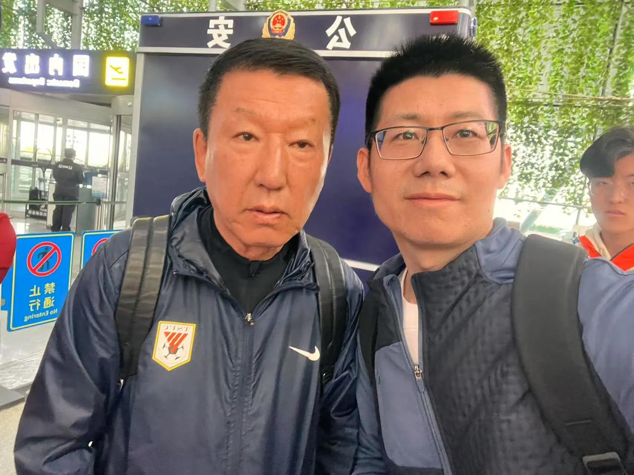 崔康熙今天带队出征云南，5外援随队，刘彬彬伤愈复出，考虑到云南玉昆“高原主场”的