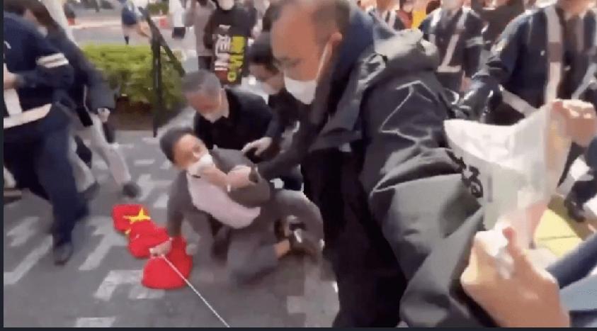 日本近期接连发生针对华人及游客的滋扰与暴力事件，引起中方高度关注之际，日本再传出