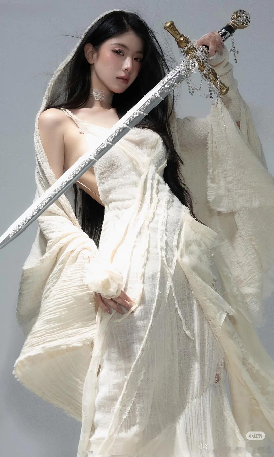 花粉们愿意自担拍一组这样的营业吗 