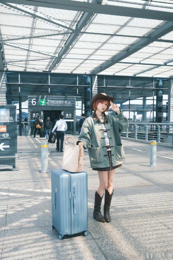 黄灿灿预判了浪姐的预判黄灿灿想要黄灿灿得到元气少女黄灿灿也太有好运 buff 了