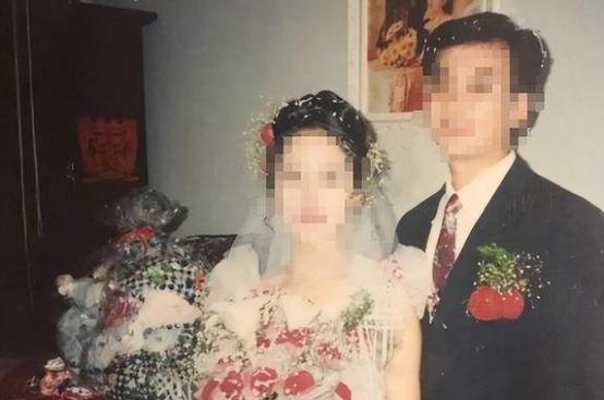 1999年，河北一26岁男子外出打工，从此人间蒸发，19年后家中旱厕改造，却意外