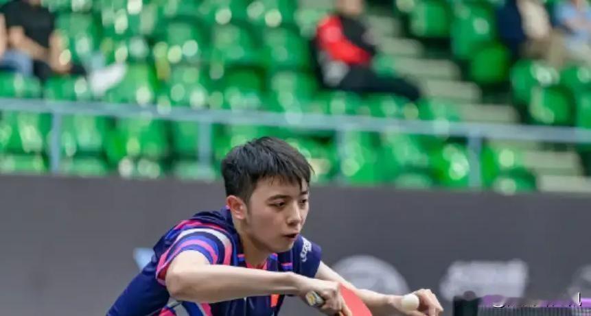 什么情况啊？陈垣宇0：3李天阳。

       说实话，昨天向鹏0：3卢卡就让