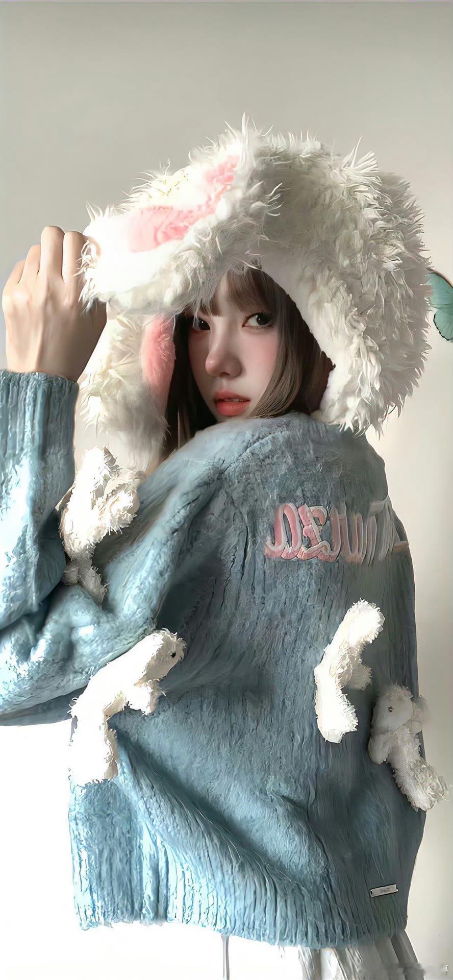 her wishfulface haunts my dreams like th