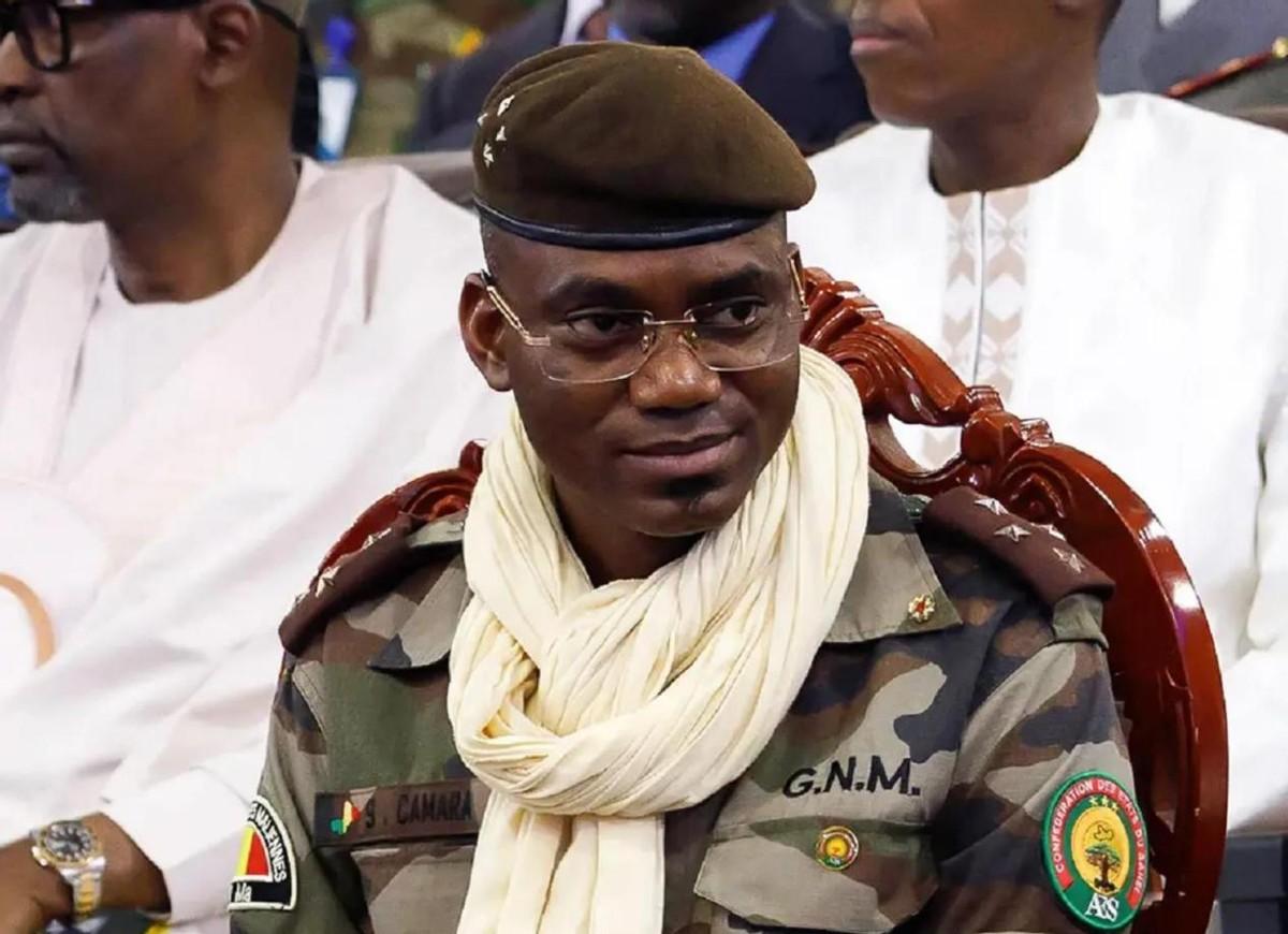 俄非洲军团赢得大捷，一夜间打死上千敌军，乌克兰这次赔大了

4月25日，西非国家