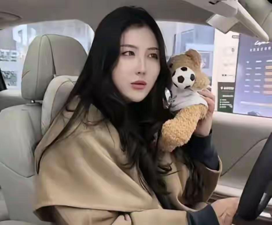 永州新兰天集团的唐蕾董事长，这次可真是“骑虎难下”了！之前她随口说了句“要是拿了