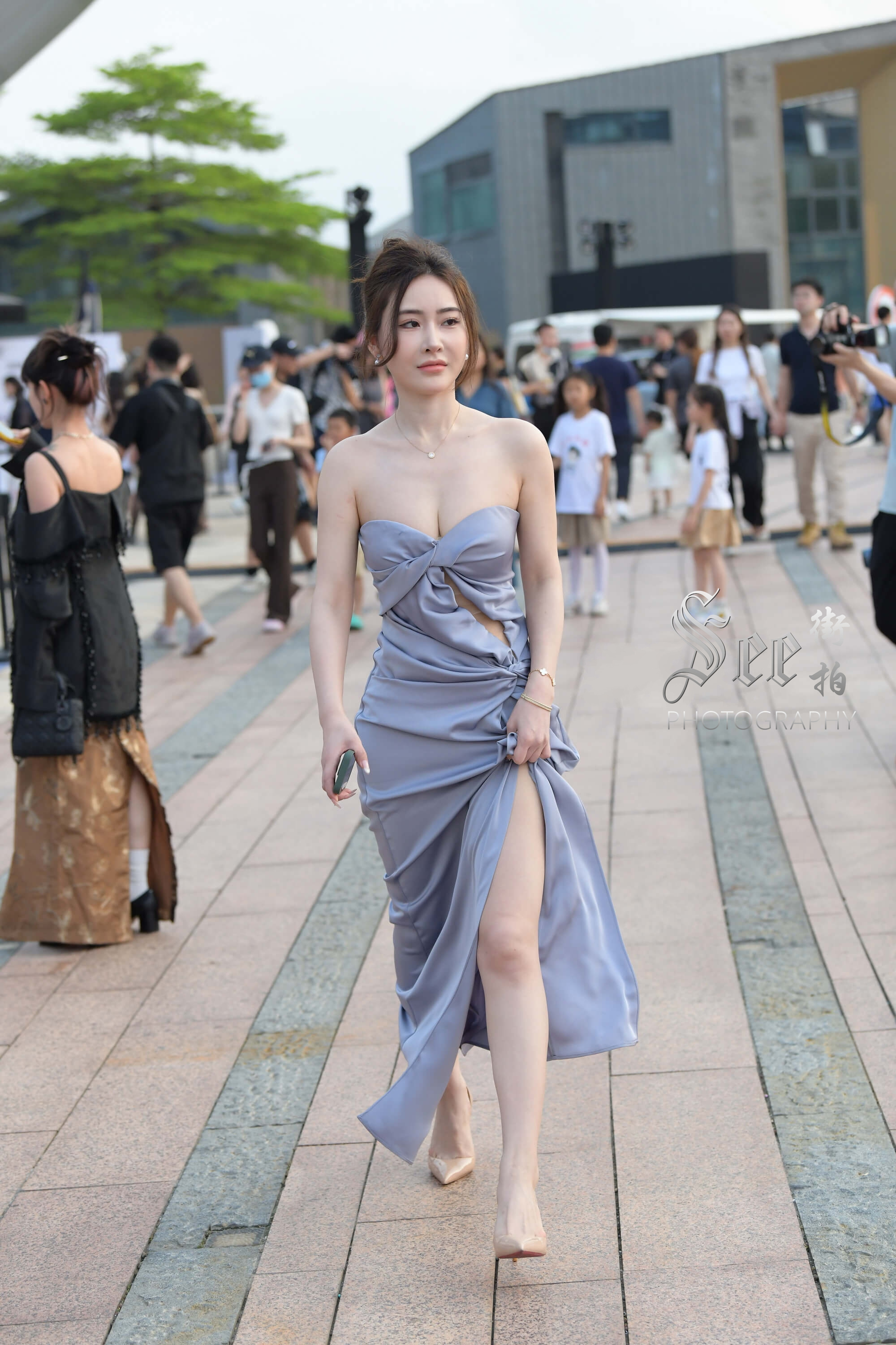 女神气质动人美丽~~ ​​​