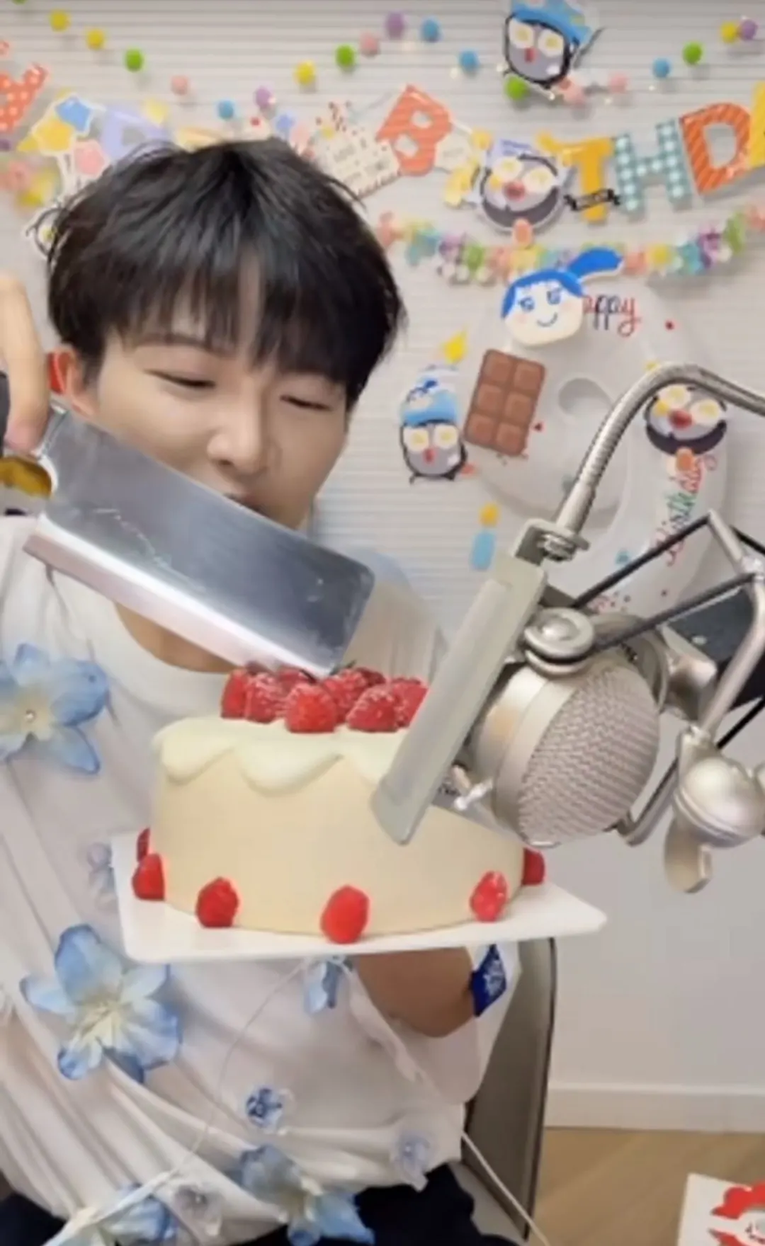 来自国庆的仪式感🎂周深同款蛋糕！！