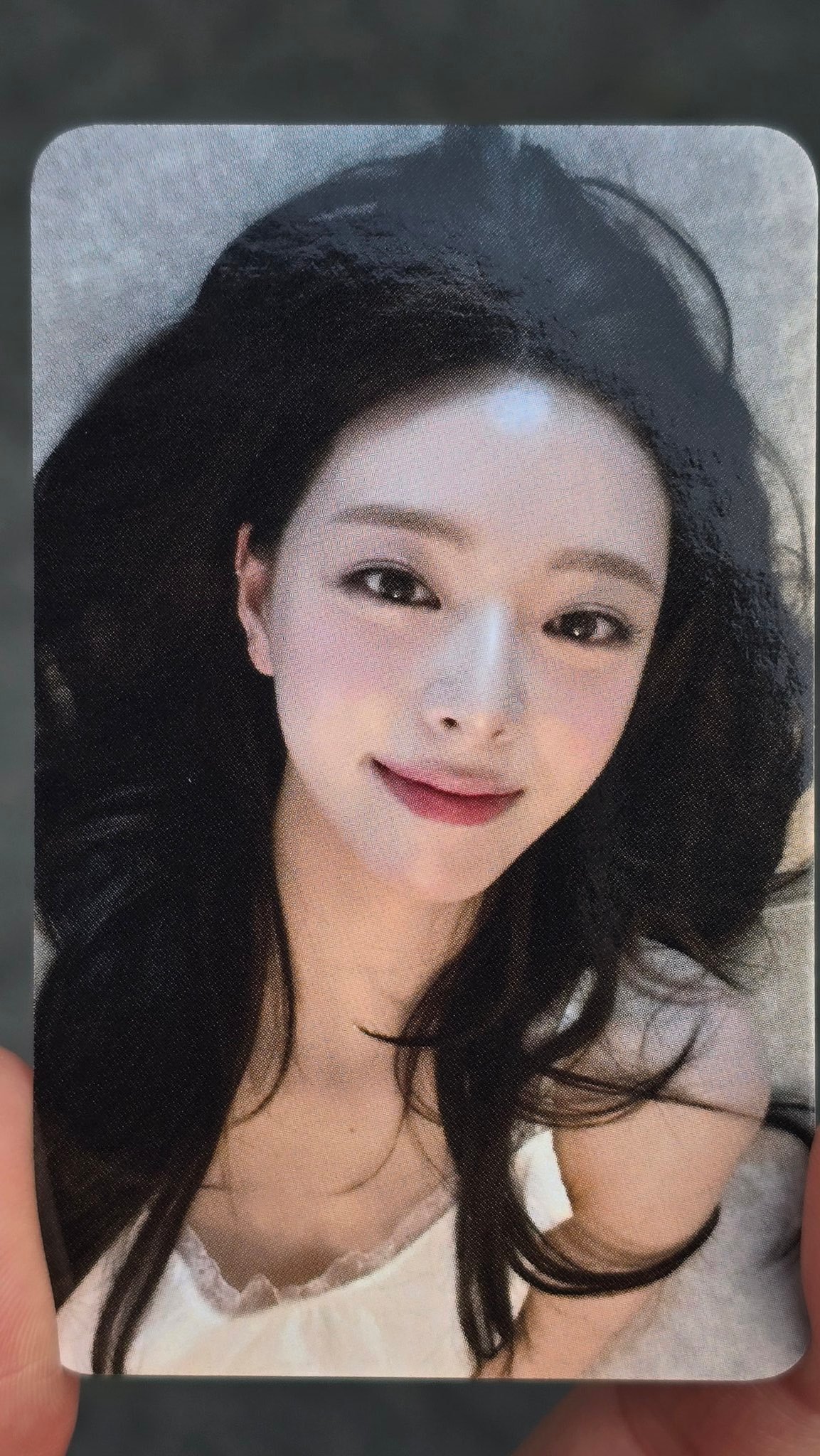 热推转中的YUNA小卡，这个角度居然还能这么好看