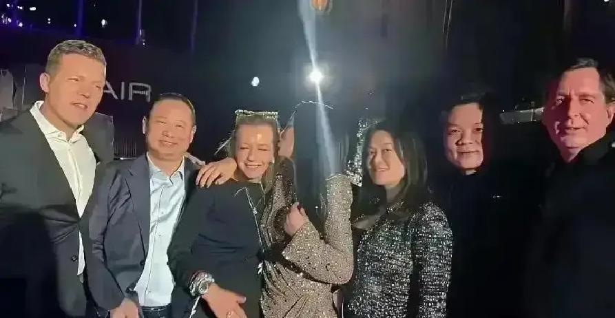 14岁王诗龄一句话换来百万offer
 
她随口一句sustainable lu