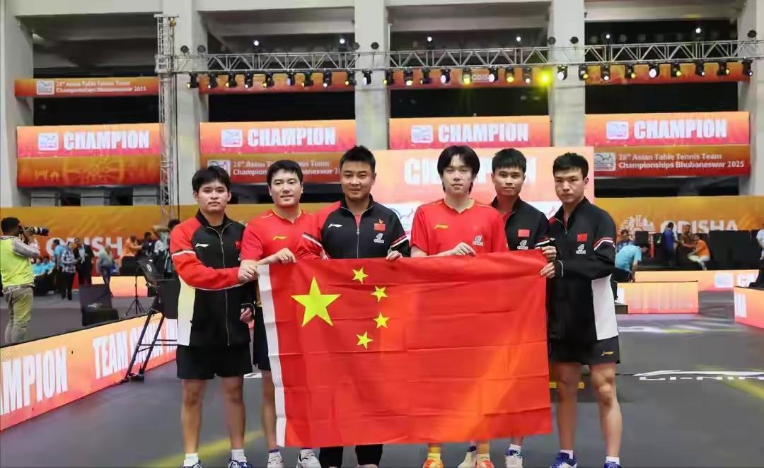 悬着的心终于放下！国乒迎来出征重磅利好
 
相信所有球迷和王励勤一样，心里的大石