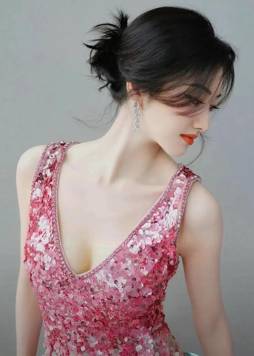 36岁的李梦突然渴望婚姻的温暖。她的要求并不高，只是希望未来的伴侣能够给予她一份