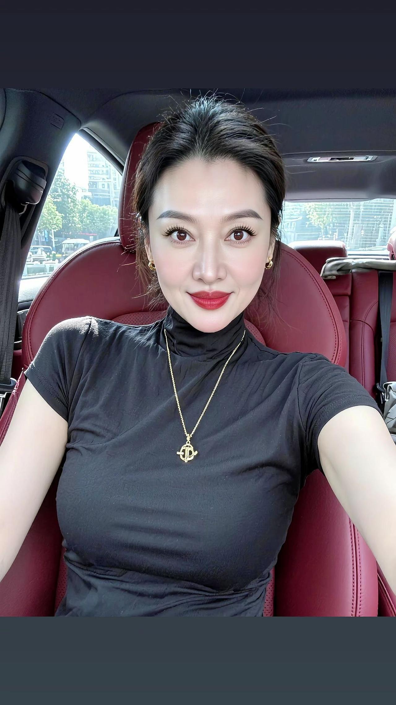 出生农村，没学历没背景，全靠自己一个人，连个知心朋友说话聊天都没有……