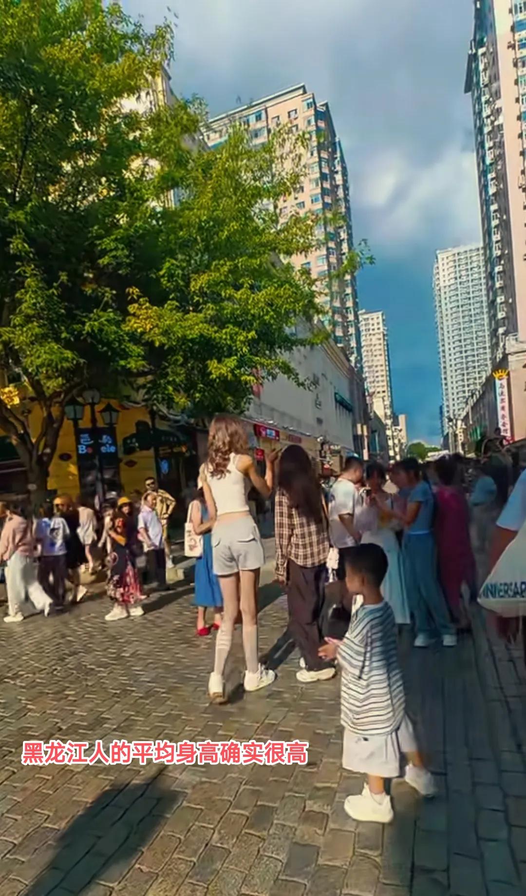 看来还是我低估了黑龙江省的实力。之前看到数据统计说黑龙江女大学生平均身高能达到1