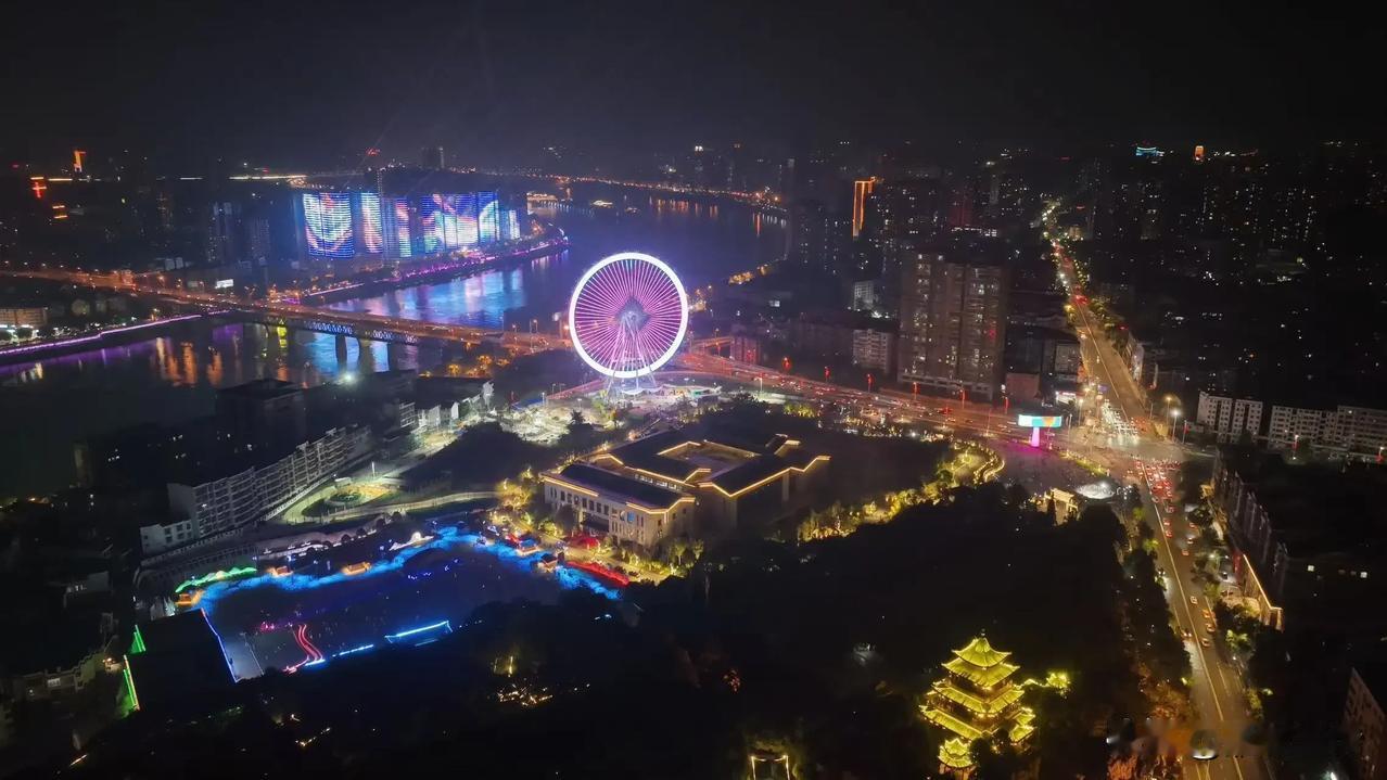 2024前十月湖南各市财政收入：衡阳反超郴州、岳阳反超常德：
长沙1054.81
