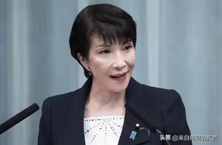 黄岩岛潟湖里那个6米乘6米的浮动平台，是5月20号放下去的，中国科学院南海海洋研