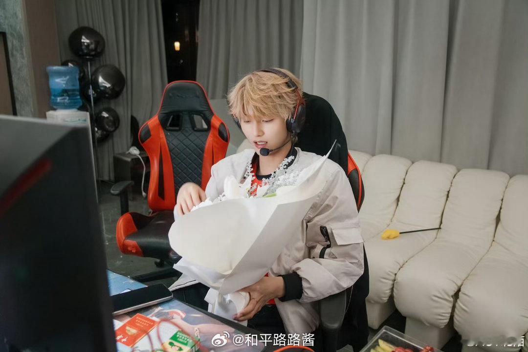 好幸福的一天！北陌二十岁生日北陌PEL登场两周年