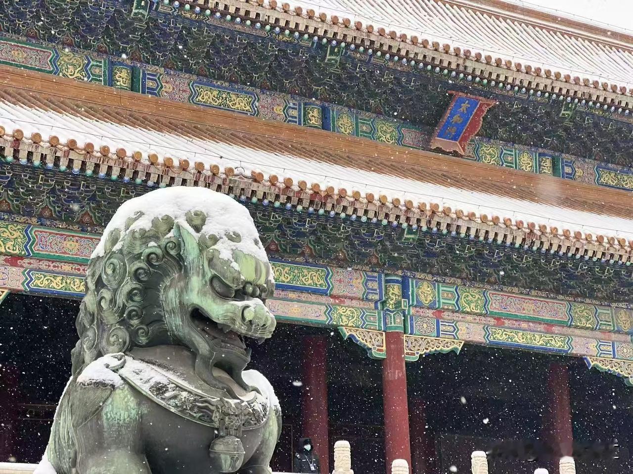 红楼梦，不应该被认定为是反清复明的小说。它只是一部人们茶余饭后谈资的娱乐之作，没