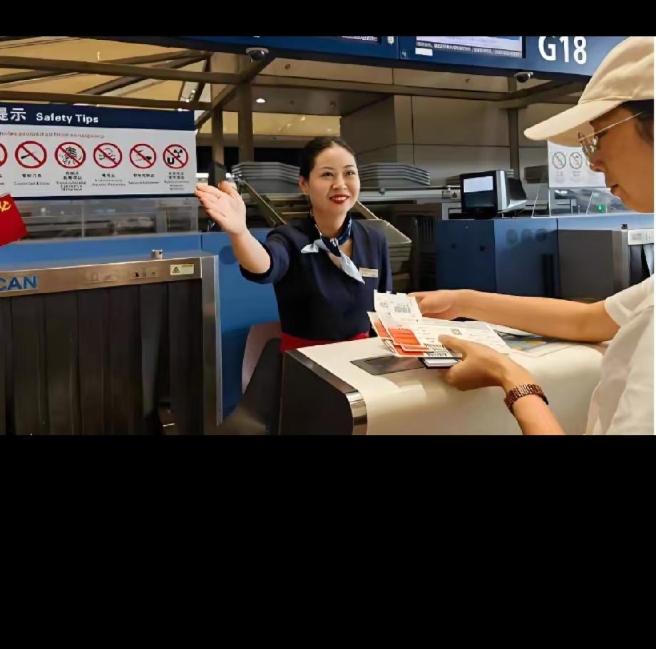 在好了，东航已经报案了！
中国老话讲，有理也要让三分。这话的意思是：你占着理，也