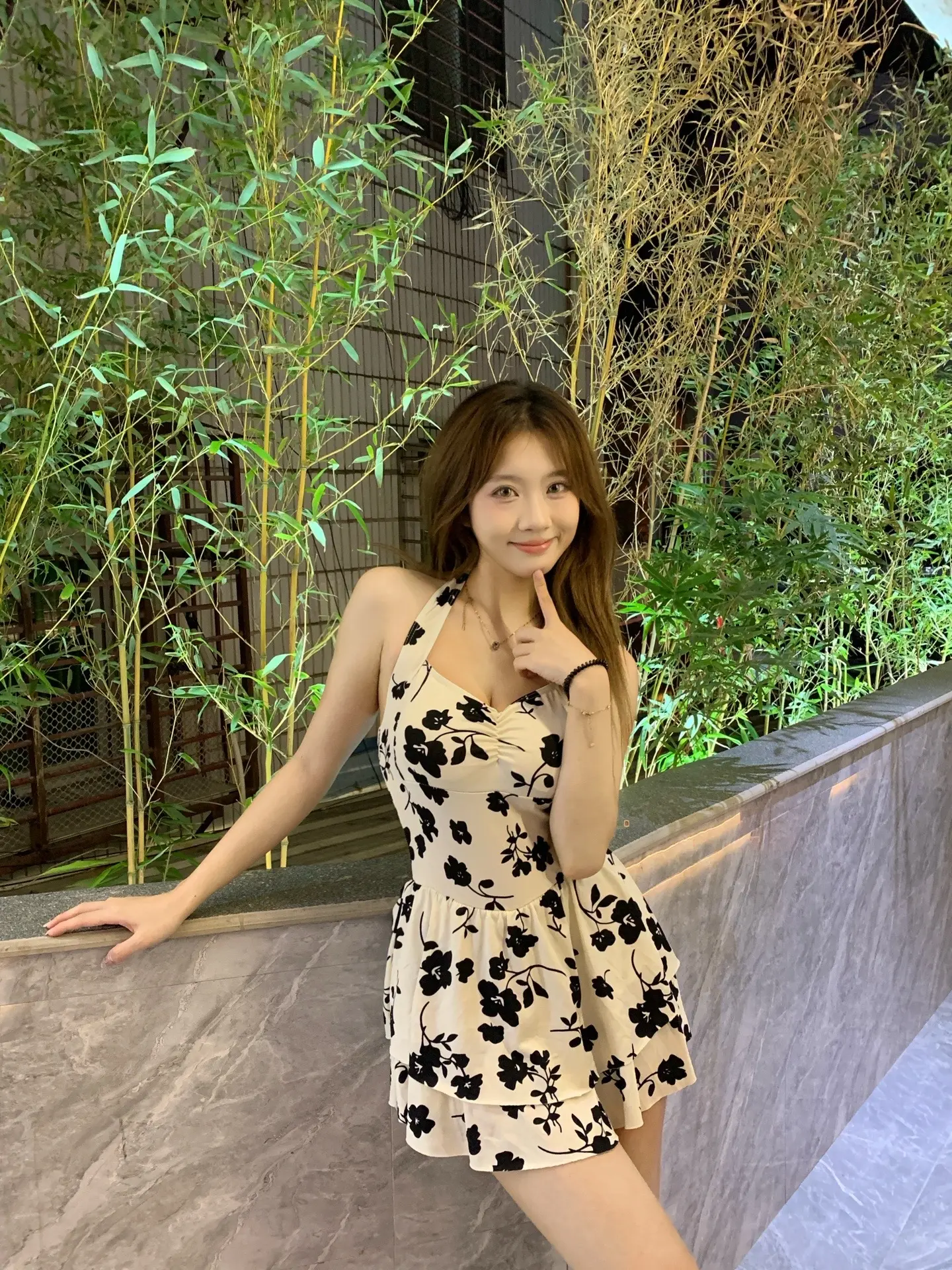 不冷因为是夏天拍的