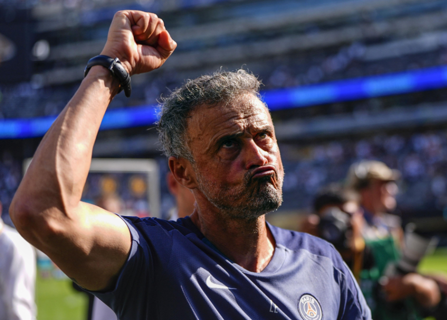 法甲第21轮比赛，巴黎主场5-0击败马赛，巴黎主帅恩里克赛后接受了媒体的采访。比