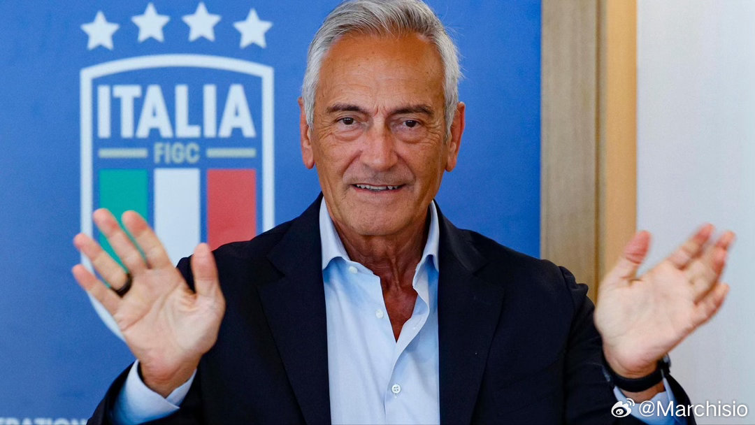 登味十足的意大利老登格拉维纳疯了：“足球才是真正的职业运动，其他都是业余的，和足