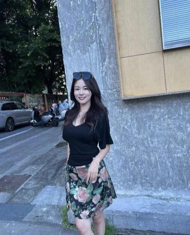什么年纪的女孩子最有魅力?
以前总觉得答案肯定是二十出头，满脸胶原蛋白连素颜都能
