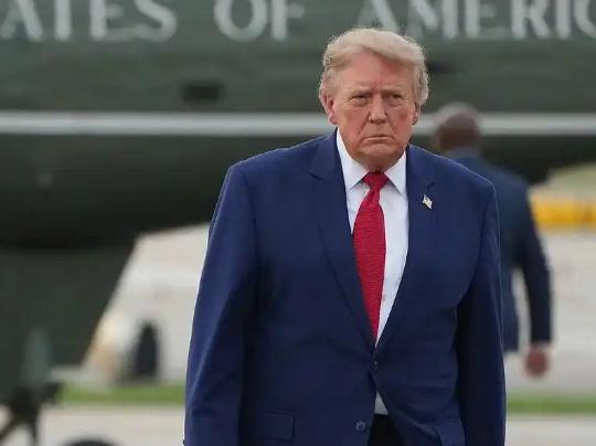 突发！特朗普将宣布霍尔木兹为“美国领土”，自取其辱，自取其辱，自取其辱！
 
8