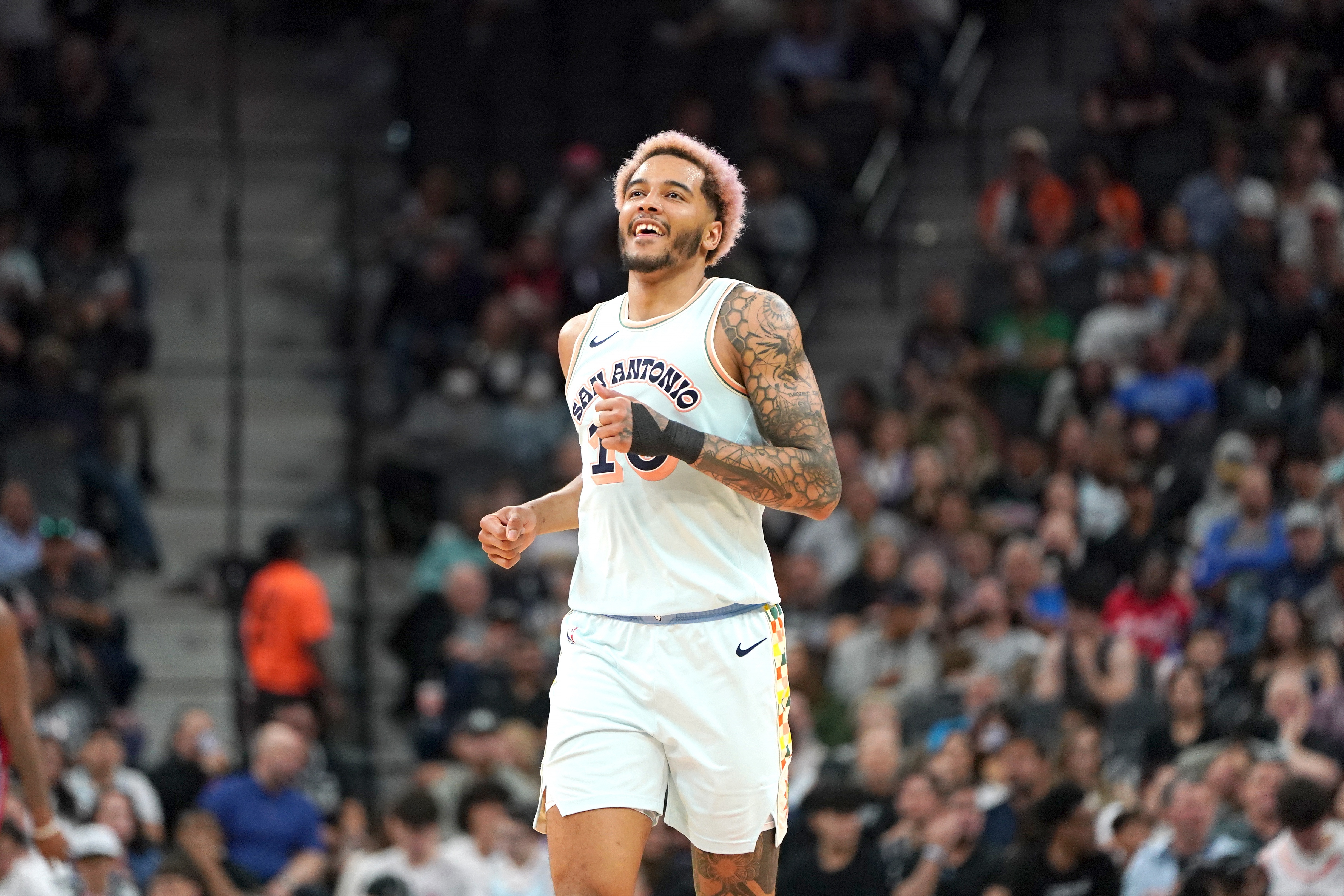 消息：明日对阵湖人，马刺奥尼利克，索汉，沃特斯有望迎来赛季首秀！新赛季篮不住 ​